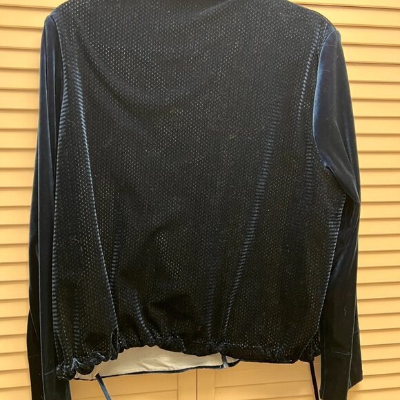 ST. JOHN SPORT by Marie Gray Velour Jacket Size Medium Blue, Light Blue Lining - Picture 7 of 7